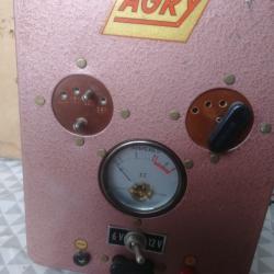 Chargeur &agrave; batterie 1962