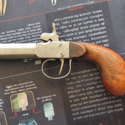 Pistolet de poche &agrave; percussion