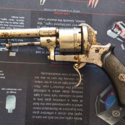 Pistolet a broche nickel&eacute;