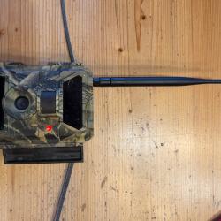 Cam&eacute;ra Num axe