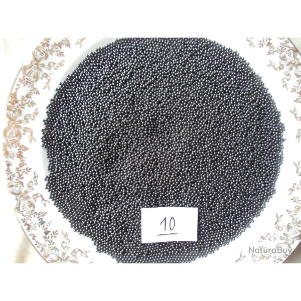 Lot de 3,100 kilos de grenaille de plomb durci en n�10.