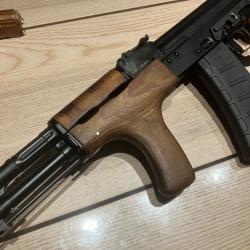 Garde main roumain ak47 akm ak74