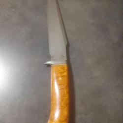 Superbe couteau forg&eacute; par JP Sire en damas 90cmv8/15n20 manche loupe de robinier ivoire de mamouth