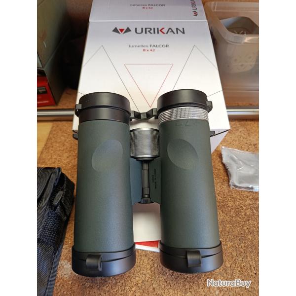 Urikan Falcor 8x42