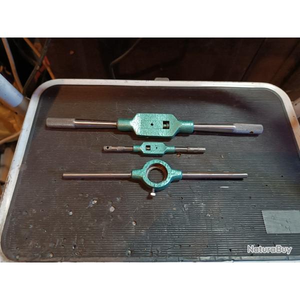 Lot porte fili�re et porte taraud professionnel tr�s bon etat