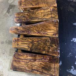 &Eacute;bauche bois noyer