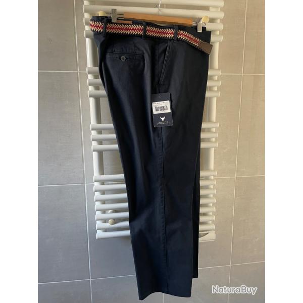 pantalon bleu neuf