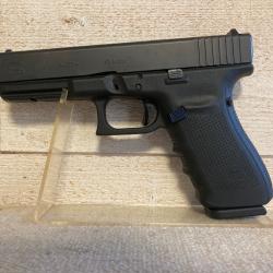Pistolet Glock 21 Gen 4 calibre 45 Auto . Occasion .