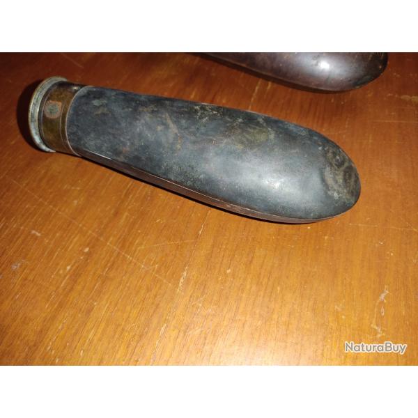 Lot de deux poire a poudre a refaire