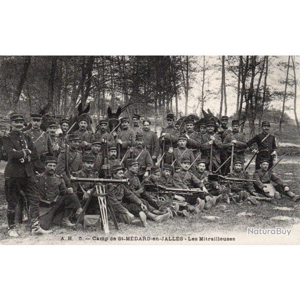 CPA - Camp de St-MEDARD-en-JALLES-Les Mitrailleuses -N�7604