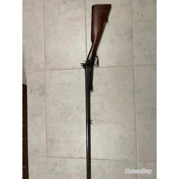 Lot de vieux fusils pour d�coration ou collection