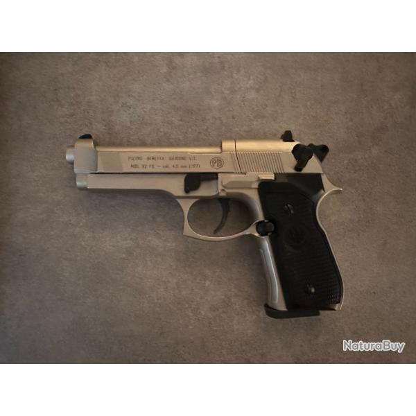 Pistolet Beretta 92FS nickel plaquettes noires