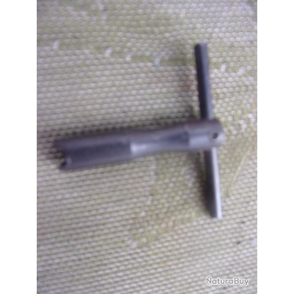 clef de d�montage de chemin�e poudre noire