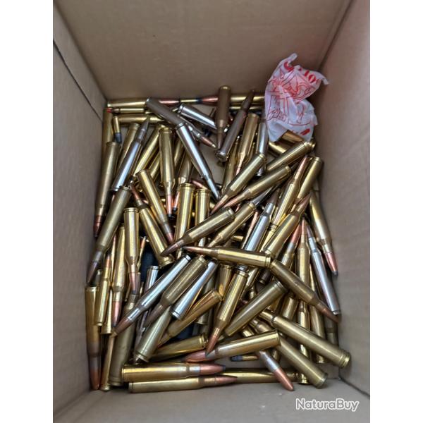 Lot de 100 balles de grande chasse , munitions d'atelier tout calibre melang� vendu en l'�tat armure