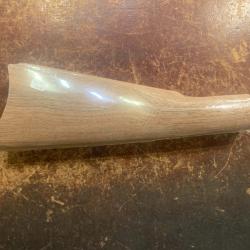 Crosse en noyer, neuve, pour restauration de Winchester 1873