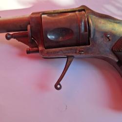 Tr&egrave;s bon 8mm 92 (PV) espagnol.