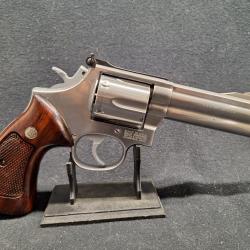 Revolver Smith & Wesson 686-2, Cal. 357 Mag - 1� sans prix de r&eacute;serve !!