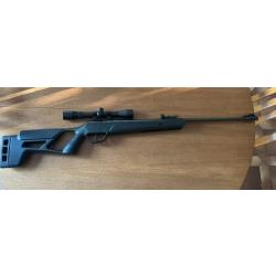 A vendre carabine &agrave; air comprim&eacute; Crosman Vital short Numero: 20-CT7S lunette 4x324.5mm