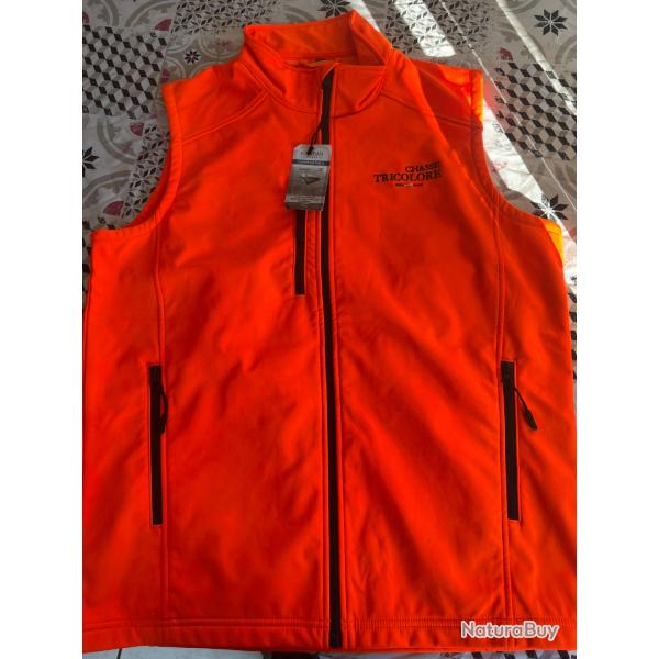 Gilet chasse tricolore neuf avec �tiquette