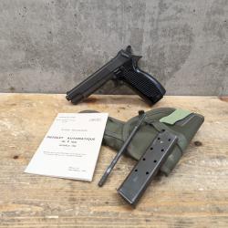 Pistolet r&eacute;glementaire Mac 50 - fabrication MAS - FG85083