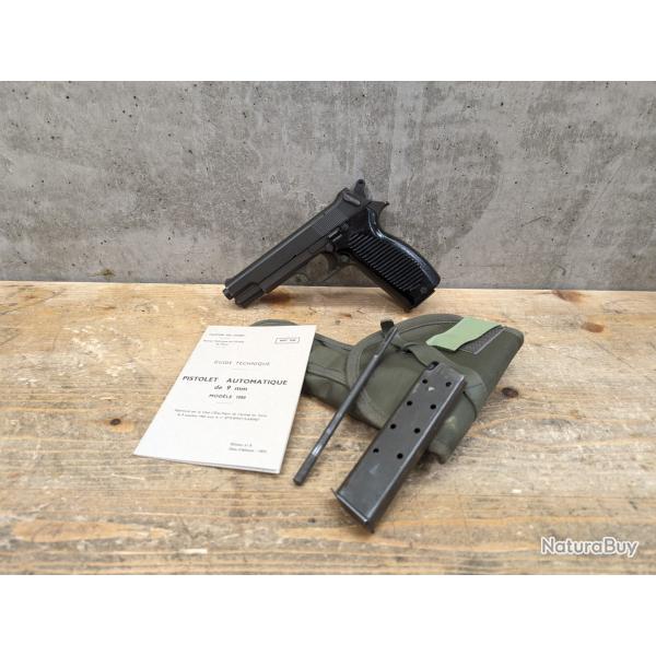 Pistolet r�glementaire Mac 50 - fabrication MAS - FG85083