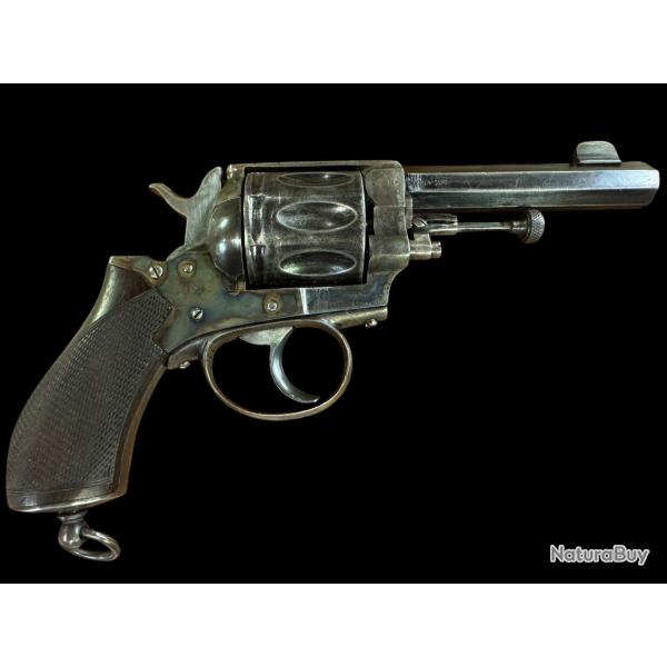 incroyable revolver de grande qualit� 8 coups en 7,5 nagant /7,5 suisse
