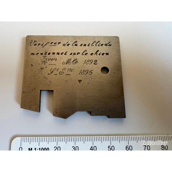Verificateur de la saillie du mentonnet sur le chien / Rver Mle 1892