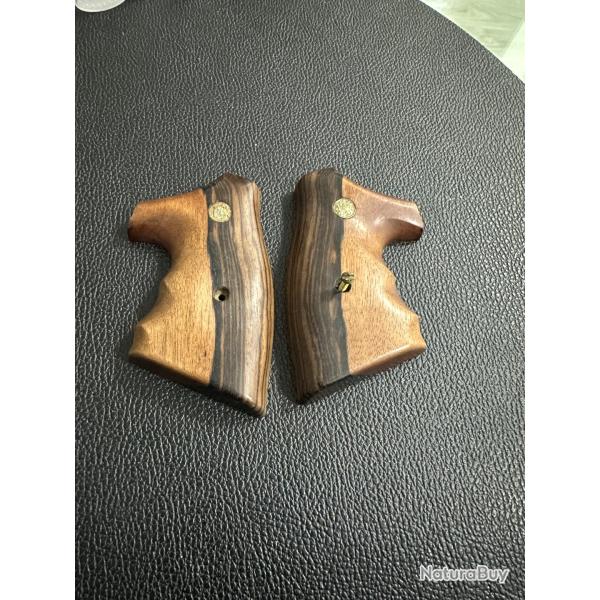 Plaquettes combat Smith et Wesson carcasse K