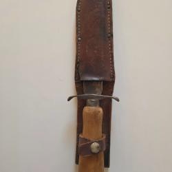 Couteau de tranch&eacute;e avec fourreau souvenirs USAAF ww2