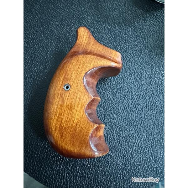 poign�e pour revolver S&W, K/L Round Butt 686, en padouk � dos ouvert