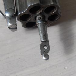 poivri&egrave;re &agrave; syst&egrave;me d'ouverture