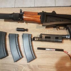CYMA AK74-U - Quasi neuve + accessoires