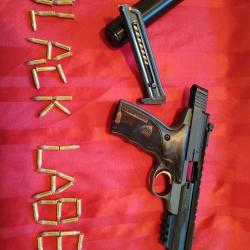 Browning Buck Mark Black Label 22LR