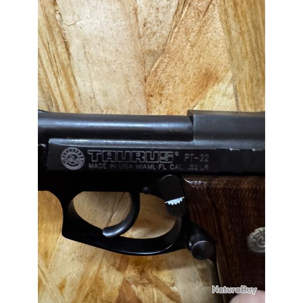 Taurus PT 22