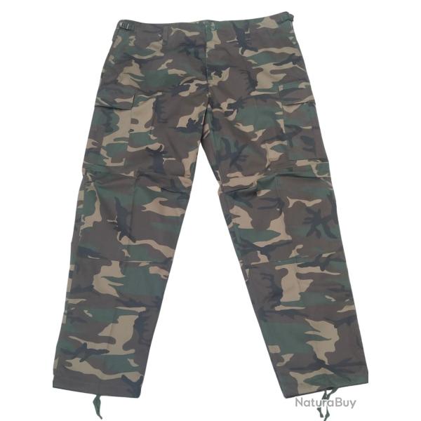 Pantalon type militaire camouflage woodland - Taille 56 civile france