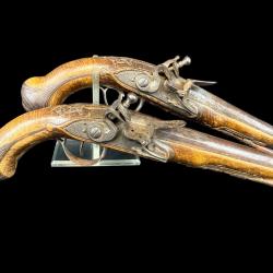 PAIRE DE PISTOLETS &Agrave; SILEX 18eme siecle