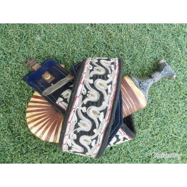 couteau dague Jambya Lawrence d'Arabie Yemen Qatar m�hariste d�sert dromadaire b�douin