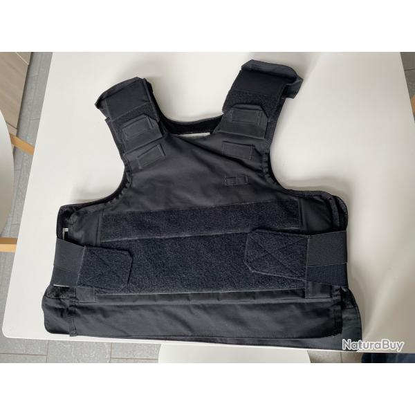 Gilet pare balles et pare lames pour collection et militaria. D'occasion