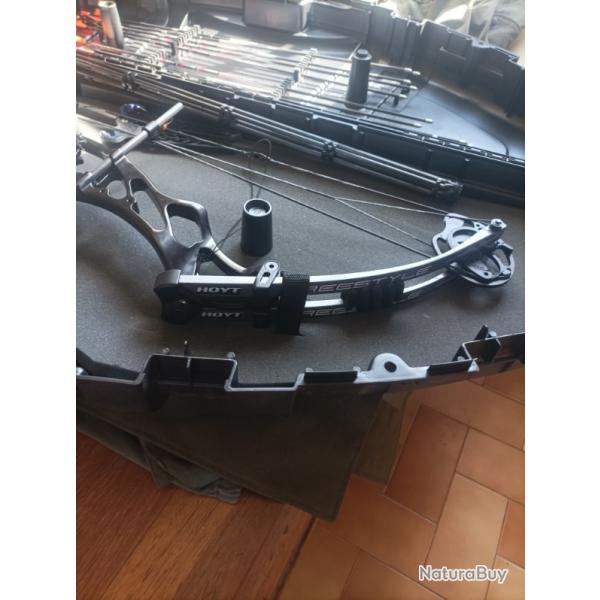 Arc � poulies HOYT Freestyle.