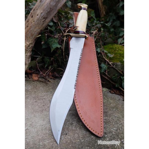 GROS Couteau Bowie Machette Bear Hunter Manche Os Lame Acier Carbone 1055 Etui Cuir Fabr Artisanat01