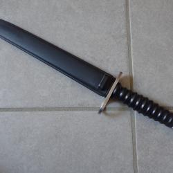 Baionnette FASS 57 &agrave; 5 chiffres seulement / Dague pour chasseur