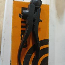 PINCE LYMAN 310 TT BON ETAT