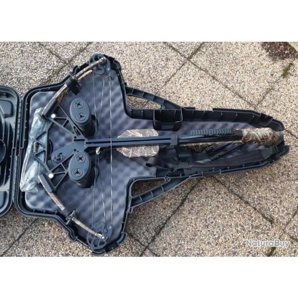 Arbal�te Bowtech Stryker