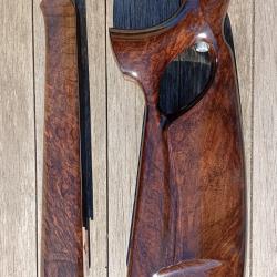 Crosse blaser R93 trou de pouce droitier