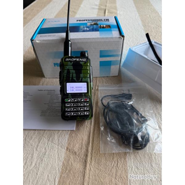 talkie walkie Baofeng uv 6R et accessoires