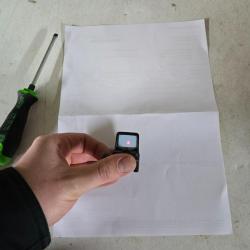 Point rouge compact zeiss