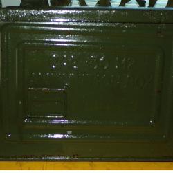 ARMEE AMERICAINE U.S : BOITE A MUNITIONS CALIBRE 30 M2 , POIDS 1,5 KILO  , A NOTER LE JOINT A PLUS D