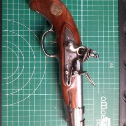 Pistolet an IX gendarmerie marque pedersoli  silex  cal15.2mm