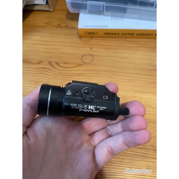 Lampe tactique streamlight tlr1
