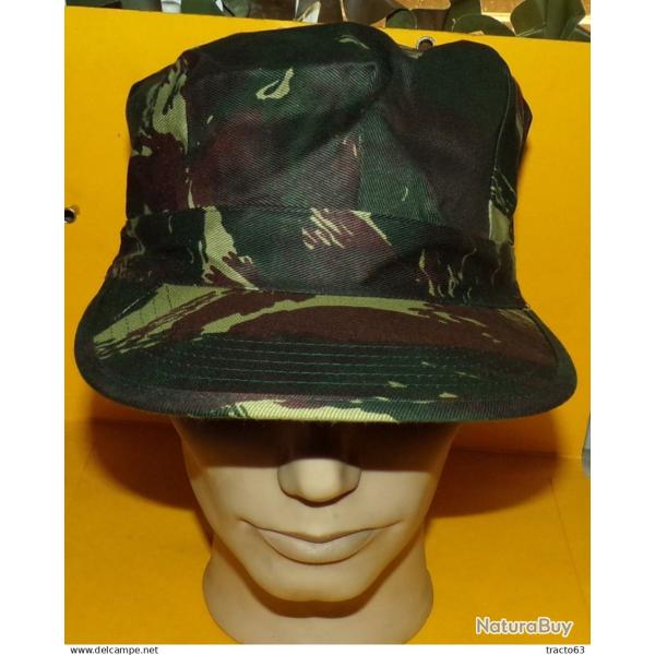 ARMEE AMERICAINE U.S : CASQUETTE CAMOUFLEE DE TYPE U.S.� , TAILLE 7� soit TAILLE 56 EN FRANCE , BON